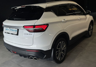 Подержанный автомобиль Geely Coolray 2022 года (7 фото)