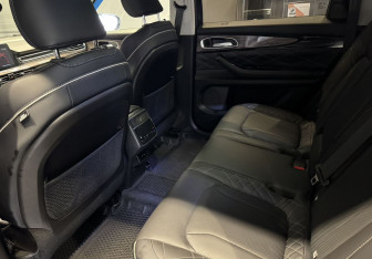 Подержанный автомобиль Exeed VX 2022 года (19 фото)