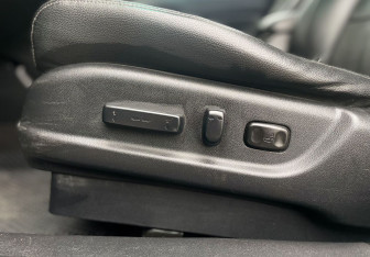 Подержанный автомобиль Honda Crosstour 2012 года (20 фото)