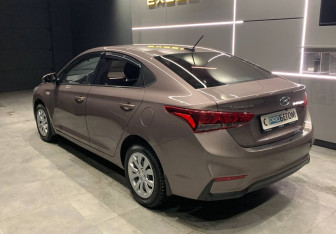 Подержанный автомобиль Hyundai Solaris Sedan 2018 года (5 фото)