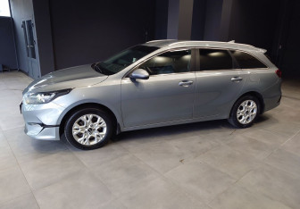 Подержанный автомобиль Kia Ceed Wagon 2021 года (4 фото)