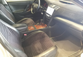 Подержанный автомобиль Toyota Camry Sedan 2008 года (15 фото)