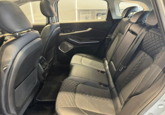 Подержанный автомобиль Exeed TXL 2023 года (16 фото)