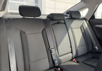 Подержанный автомобиль Hyundai i40 Sedan 2014 года (13 фото)