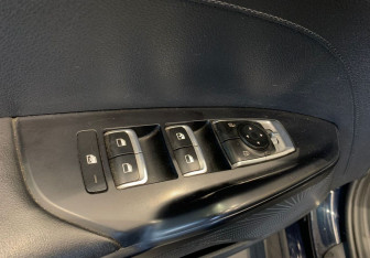 Подержанный автомобиль Kia K5 2021 года (13 фото)