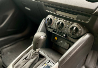 Подержанный автомобиль Mazda 2 Hatchback 2020 года (14 фото)