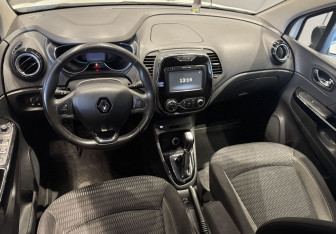 Подержанный автомобиль Renault Kaptur 2017 года (9 фото)