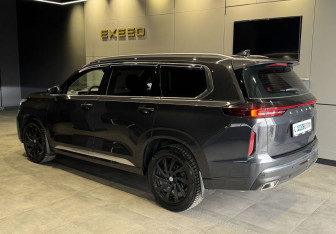 Подержанный автомобиль Exeed VX 2022 года (7 фото)