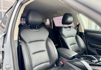 Подержанный автомобиль Geely Atlas Pro 2022 года (20 фото)