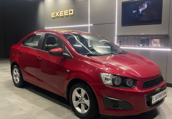 Подержанный автомобиль Chevrolet Aveo Sedan 2014 года (3 фото)