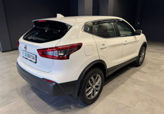 Подержанный автомобиль Nissan Qashqai 2019 года (7 фото)