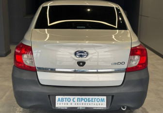 Подержанный автомобиль Datsun on-DO 2017 года (6 фото)