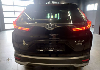 Подержанный автомобиль Honda CR-V 2020 года (7 фото)