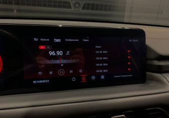 Подержанный автомобиль Exeed TXL 2022 года (11 фото)