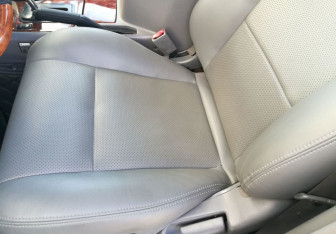 Подержанный автомобиль Toyota Land Cruiser Suv 1998 года (21 фото)