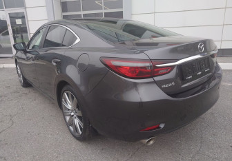 Подержанный автомобиль Mazda 6 Sedan 2022 года (4 фото)