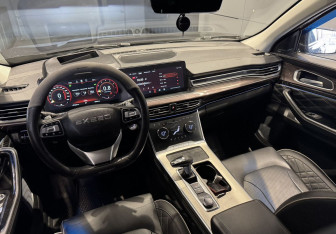 Подержанный автомобиль Exeed VX 2022 года (8 фото)