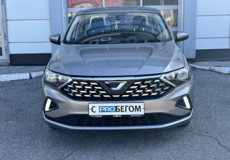 Подержанный автомобиль Jetta VA3 2023 года (2 фото)