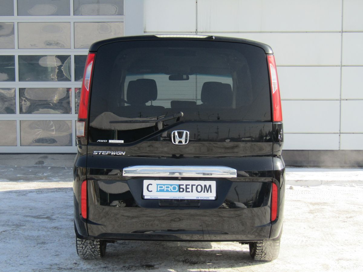 Honda Stepwgn 2015 с пробегом 149615 км в Новокузнецке, цена 1 790 000 ₽ |  Колёса авто